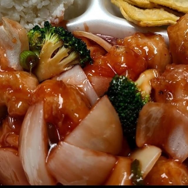 Empress Chicken(Quart size serve w/ steamed or fried rice only).