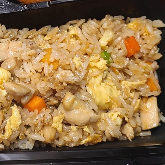 Chicken or Pork Fried Rice (Quart Size).
